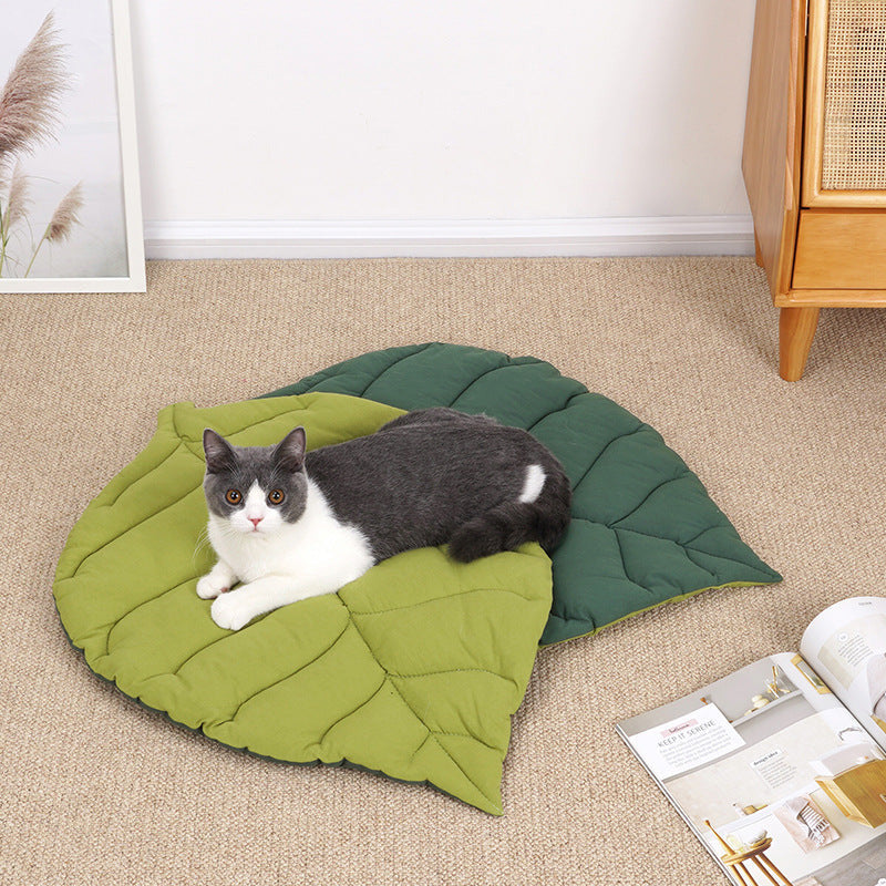 Leaf Shape Dog Bed Mat Crate Pad